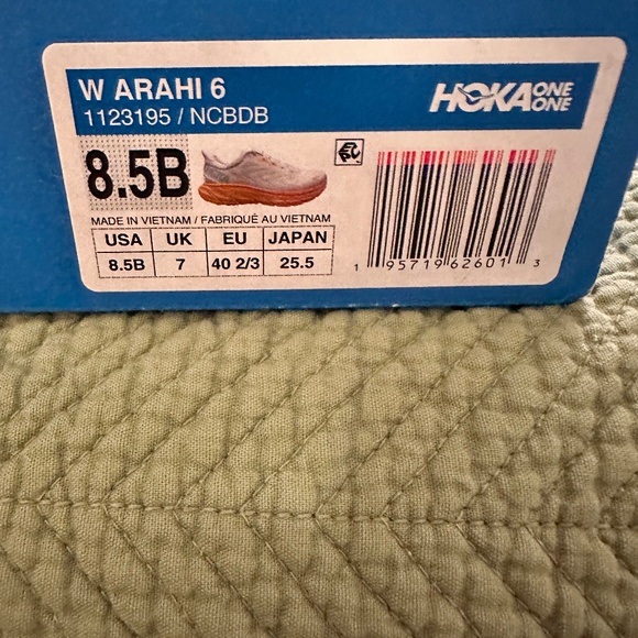 Arahi 6 Hoka everyday running shoe 1123195 - Picture 8 of 10